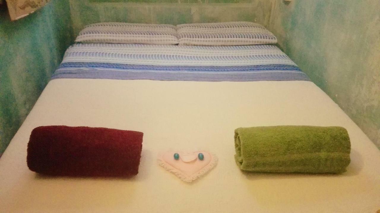 Hand Decorated House With Court フィレンツェ エクステリア 写真